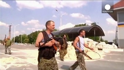 Ucraina: l'esercito si avvicina a Donetsk, disaccordo su attacco aereo
