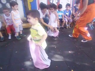 Çamlıca Acıbadem Uçan Balon Anaokulu  animasyon eğlence