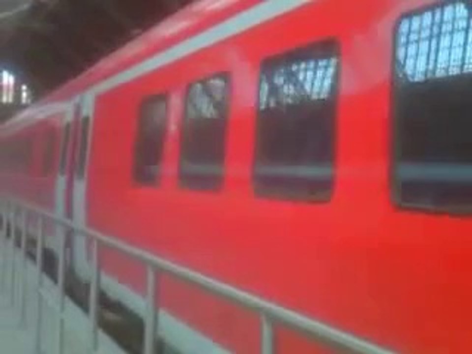 BR 612 Abfahrt auf dem Leipziger Hauptbahnhof