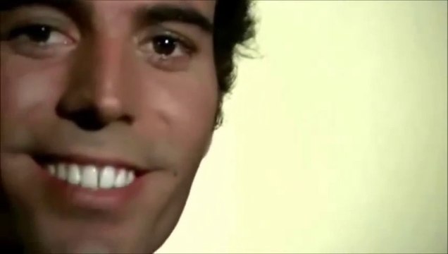 JULIO IGLESIAS La Vida Sigue Igual {Miros Mar}¸.•*¨*• ♪♫