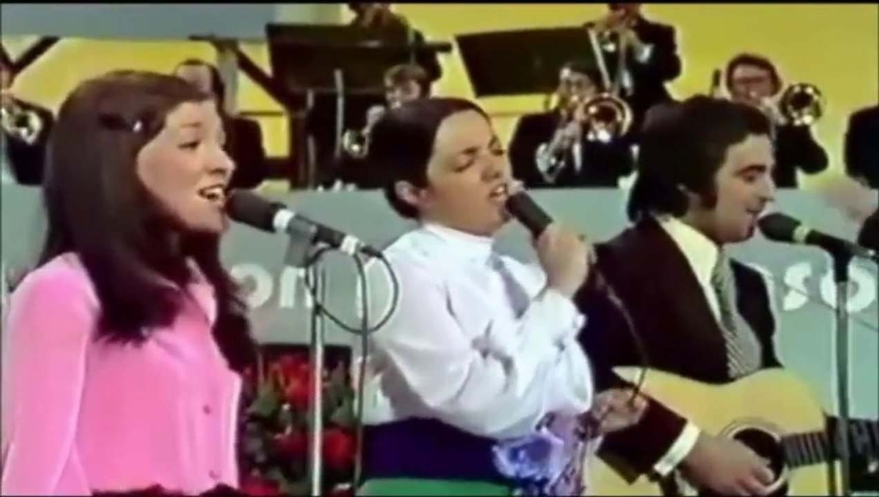 MOCEDADES "Eres Tu" {Miros Mar}¸.•*¨*• ♪♫