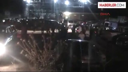 Diyarbakır Karayolunu Trafiğe Kapattılar