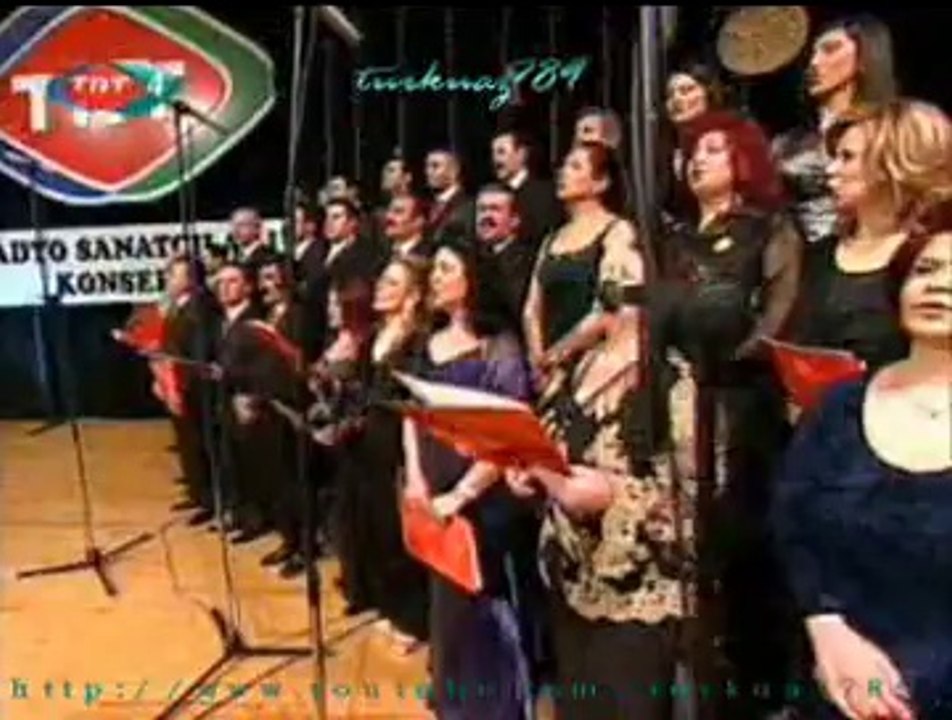TRT THM KORO-Kerpiç Duvar Yan Uçtu