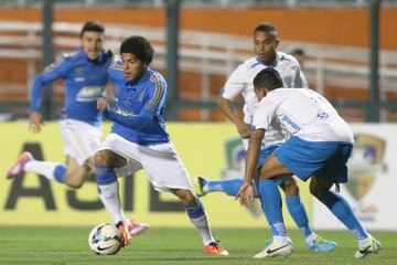 Com golaço de Mouche, Palmeiras vence Avaí e está classificado