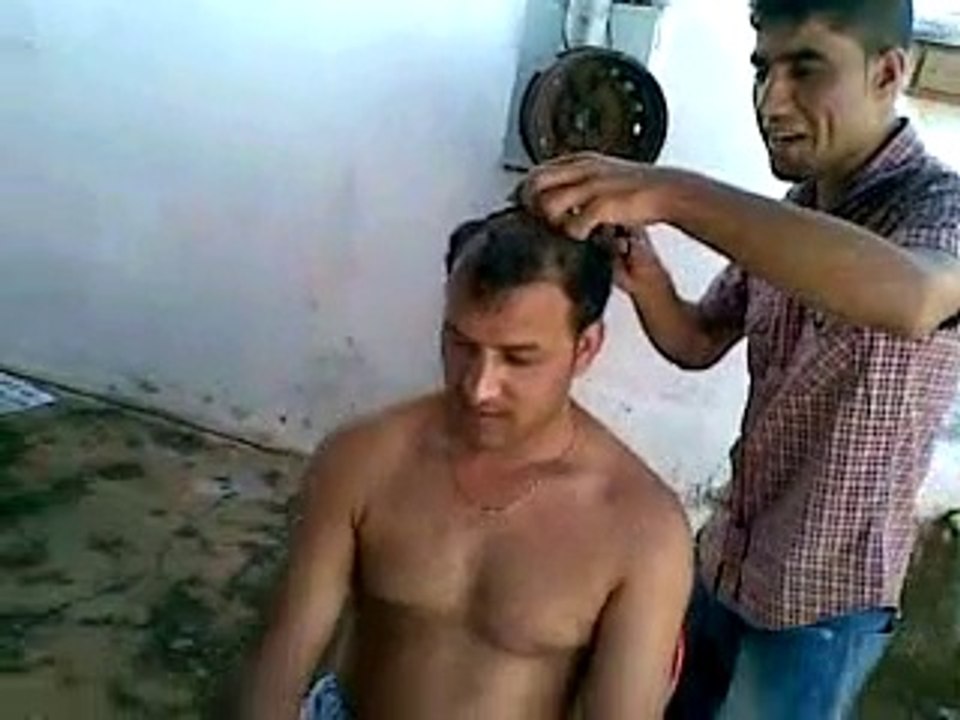 Dilawar Khan Pappo New Hair Style Uberlandia Brazil 02-08-2014 by Abu Shayan (1)