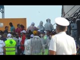 Salerno - Sbarcati altri 1400 migranti, arrestati sei scafisti (06.08.14)