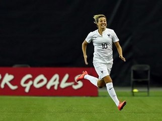 Le but incroyable de Claire Lavogez lors de France Costa Rica