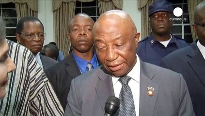 Ebola : un missionnaire espagnol rapatrié et état d'urgence au Liberia