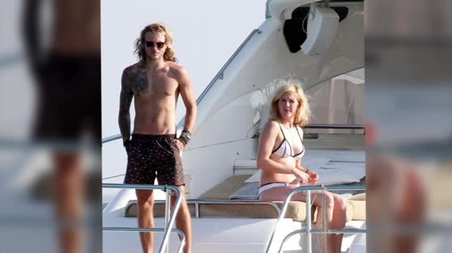 Ellie Goulding and Dougie Poynter Bring Romance to Ibiza