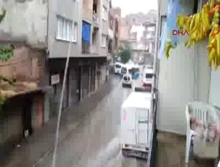 İzmir'de sel can aldı: 1 ölü