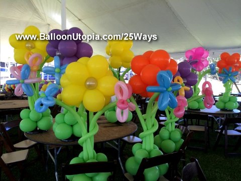 How to Decorate Lions Tigers and Bears With Balloons