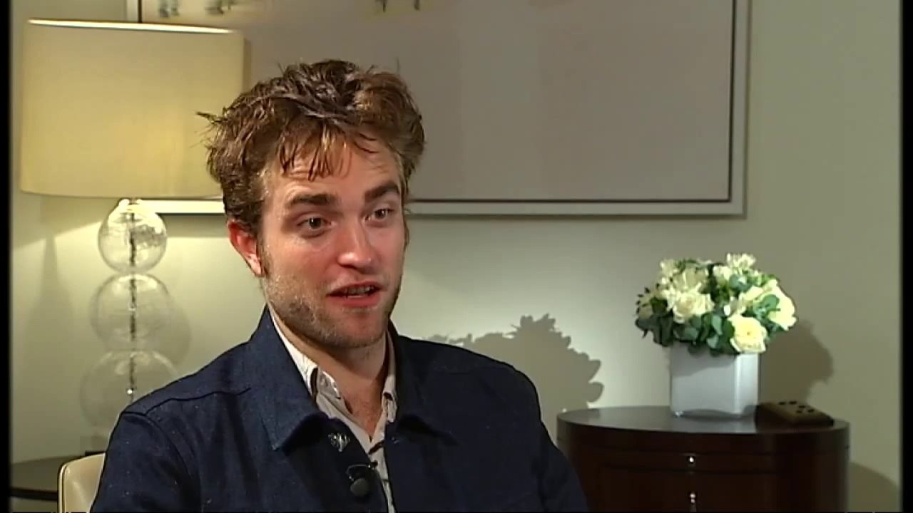 07.08.2014 UK Press JunketThe Rover Robert Pattinson FULL Interview Channel 4 News