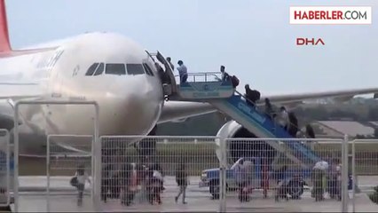 Bakan Müezzinoğlu'nun Uçağına Zorunlu İniş