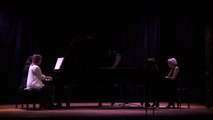 Isabelle STELLA et ses élèves en concert à Paris, mairie du 9ème, autour de 2 pianos