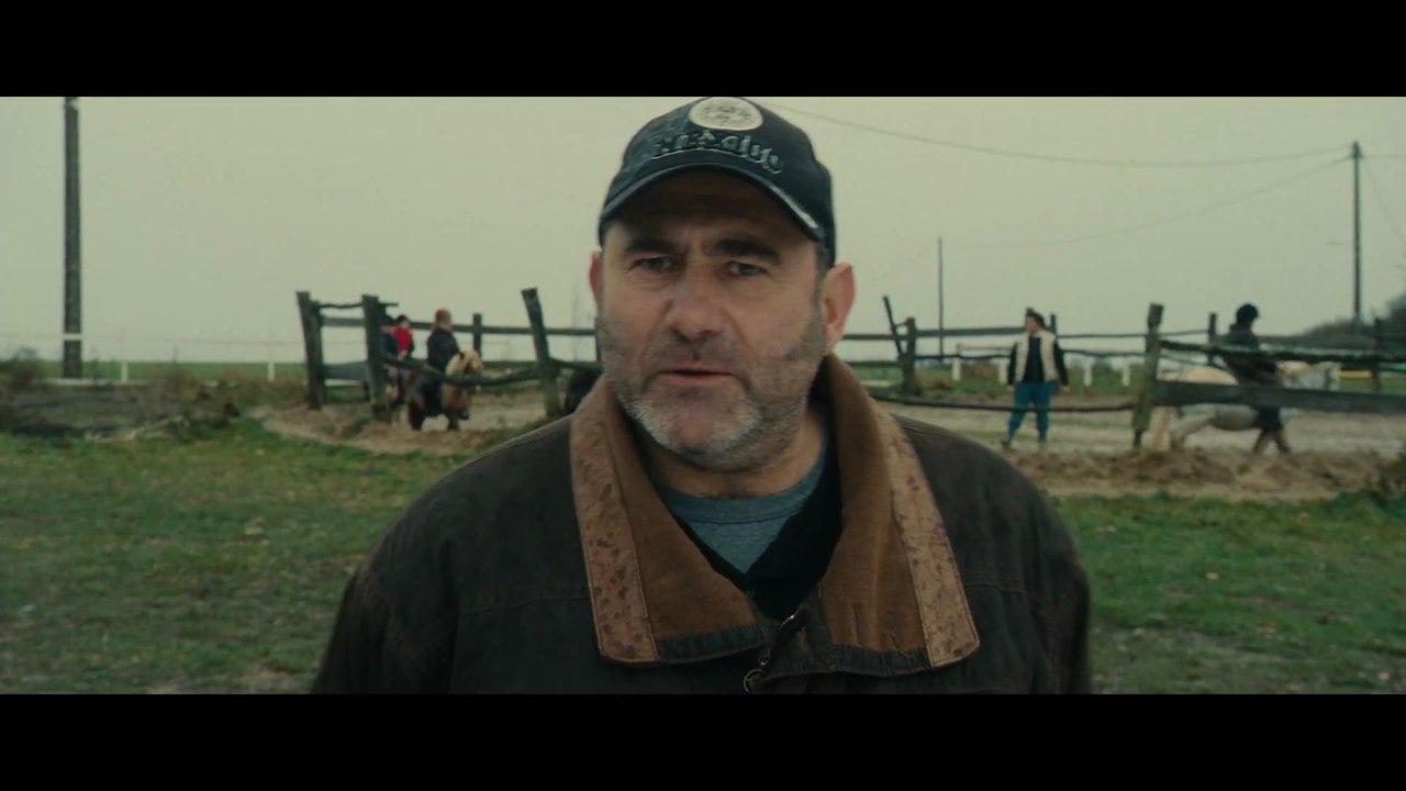 Bande-annonce : Turf - Extrait (1) VF