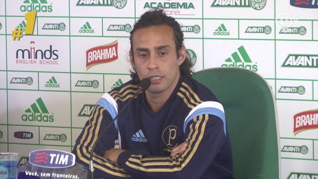 Valdivia abre o jogo e fala sobre permanência no Palmeiras