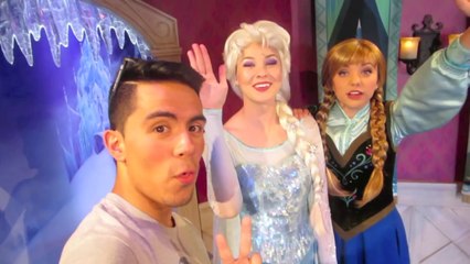 MEETING ANNA AND ELSA AGAIN!