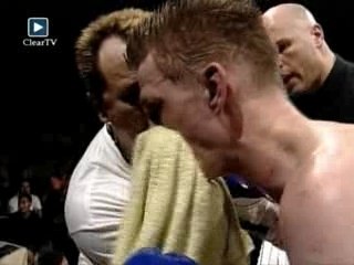 Najim Ettouhlali vs Henry Akdeniz