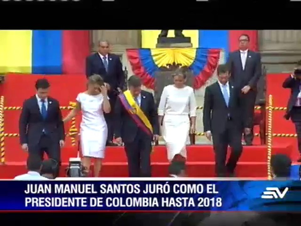 Juan Manuel Santos jura como presidente de Colombia por segunda vez