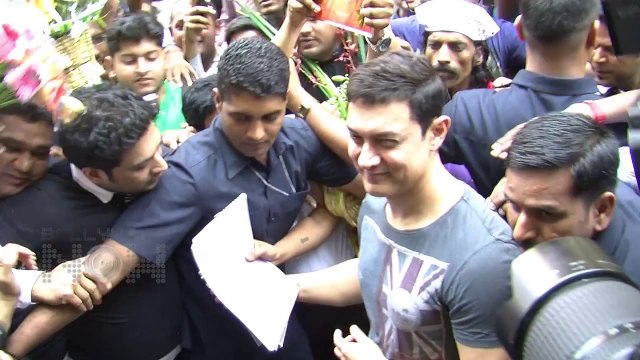 Aamir Khan's Nude PK Poster Sachiin Joshi Reacts!.