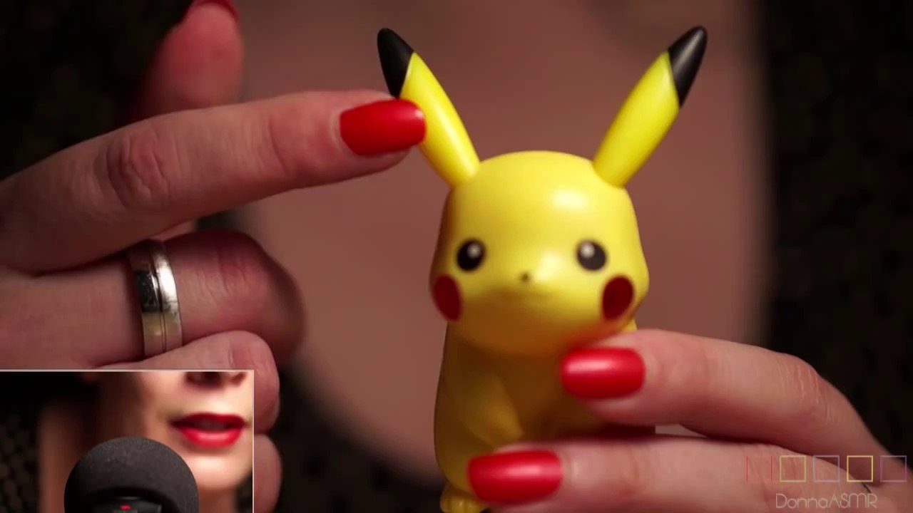 Binaural ASMR. Show & Tell - Video Game Figures (Ear-to-Ear Whispering & Tracing).