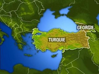 Françaises bloquées en Géorgie: "elle a dû virer 2.500 euros pour une amende"