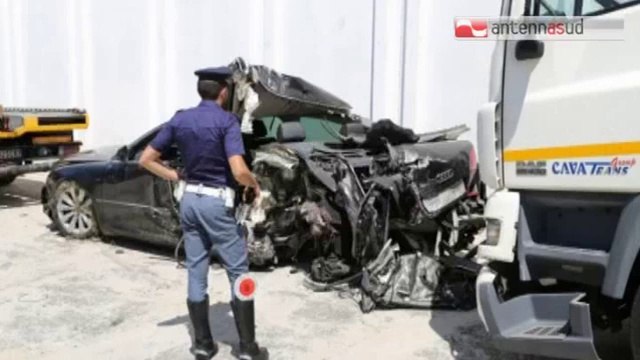 TG 07.08.14 Incidente sull'A14: muore bimbo di nove anni e sua nonna 52enne