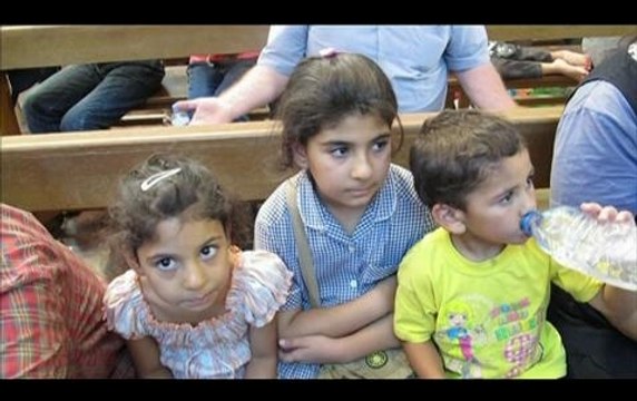 Chrétiens d’Irak persécutés : 100 000 chrétiens marchent pour trouver un refuge. Il n’y en a pas , explique une ONG - 08/08