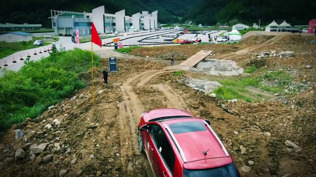 [Ssangyong Motor] 2013 Exciting Ssangyong Adventure - much better than F1 (F1 보다 화끈한 모험, 2013 익사이팅 쌍용 어드벤처)