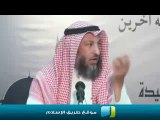 ‫الشيخ عثمان الخميس ~ مالذي يسقط في صلاة الرجل على الكرسي‬ - YouTube