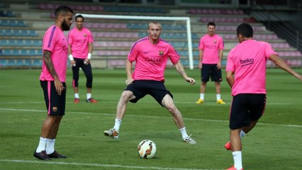 Training session: Xavi and Mathieu not travelling to Finland