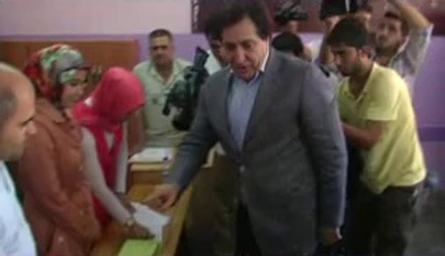 Şanlıurfa Valisi İzzettin Küçük ailesiyle birlikte oyunu kullandı