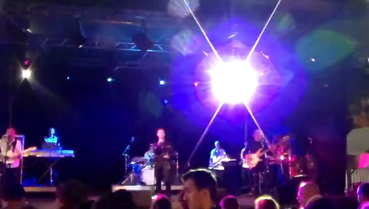 Féria Alès 2014 podium place de la mairie (2)