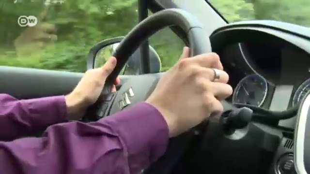 سيارة سوزوكي SX4 إس كروس | عالم السرعة