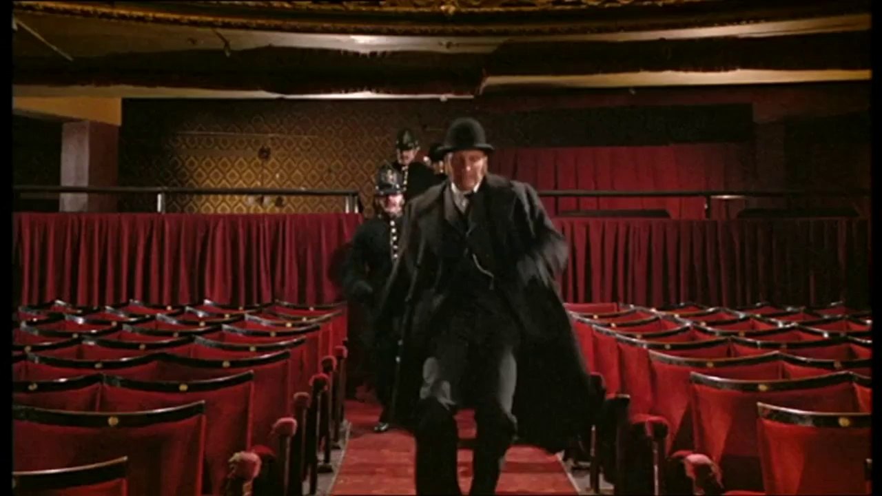 Elementaire, mon cher... Lock Holmes ( 1988 - bande annonce )