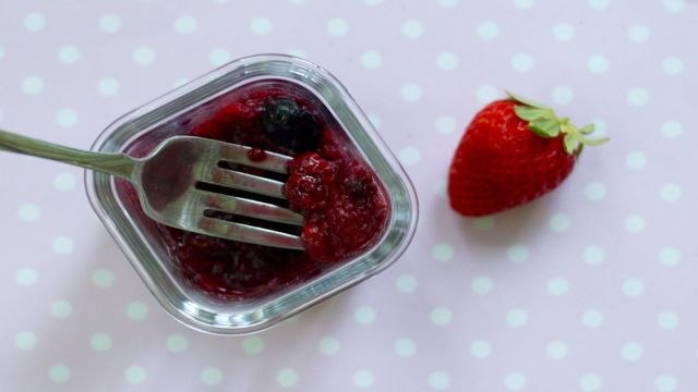 Allure Insiders - Turn Jello Powder Into Lip Stain