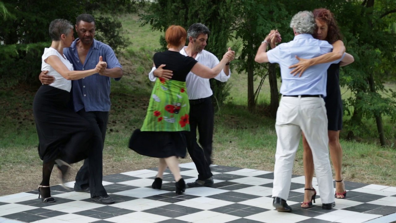 Tango Autrement