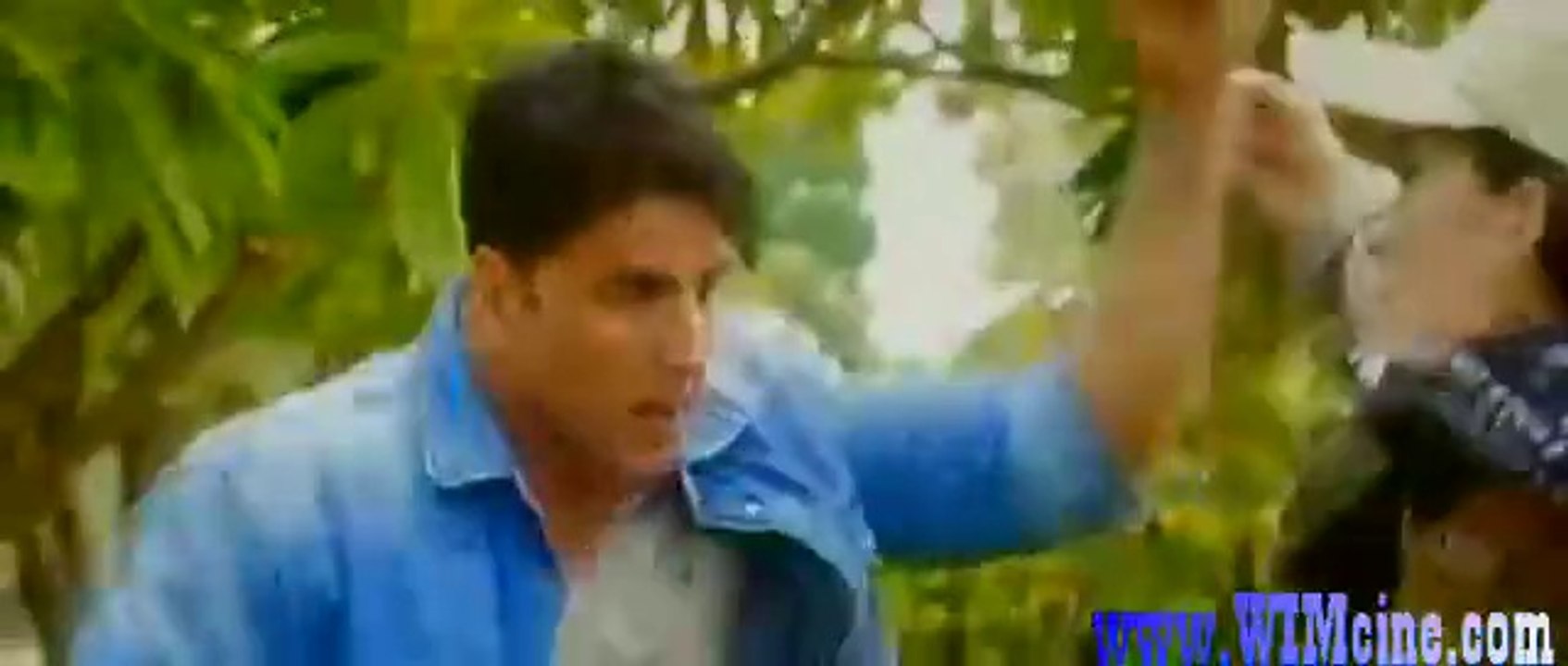 Entertainment (2014)_clip4