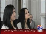 پاکستانی لڑکیوں نے اپس میں شادی کر لی.