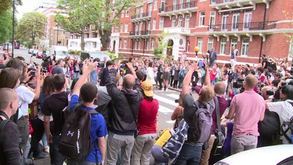 Foto dos Beatles na Abbey Road completa 45 anos