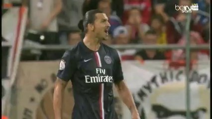 شاهد ابراهيموفيتش يضيع فرصة هدف محقق والمرمى خالي بغرابة