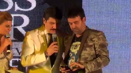 Miss & Mr Fashiontv Turkey  Gecesinde Serdar Ortaç'ın Sesli Mesajı