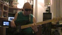 Do it again Steely Dan bass cover Bob Roha