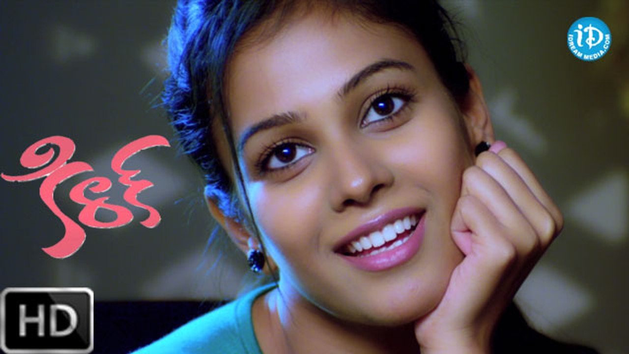 Watch Mahesh Babu Fan Vs Pawan Kalyan Fan - Kirrak Release Trailer