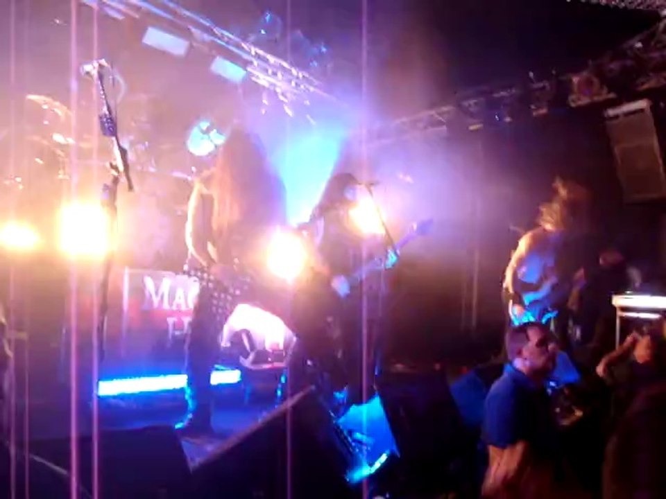 Machine Head - Bulldozer - Atelier Luxembourg 7 aout 2014 .