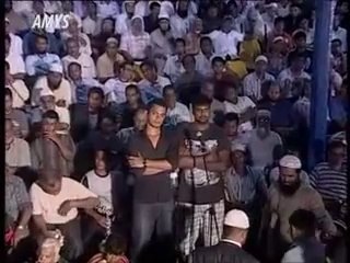 Video herunterladen: Dr Zakir Naik - An Atheist accepts Islam after Dr Zakir Naik Lecture