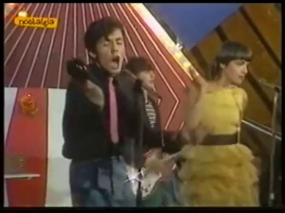 Zombies - Extraños Juegos