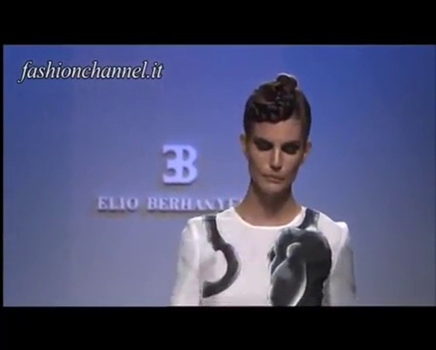 "Elio Berhanyer" Spring Summer 2011 Madrid pret a porter women by Fashion Channel
