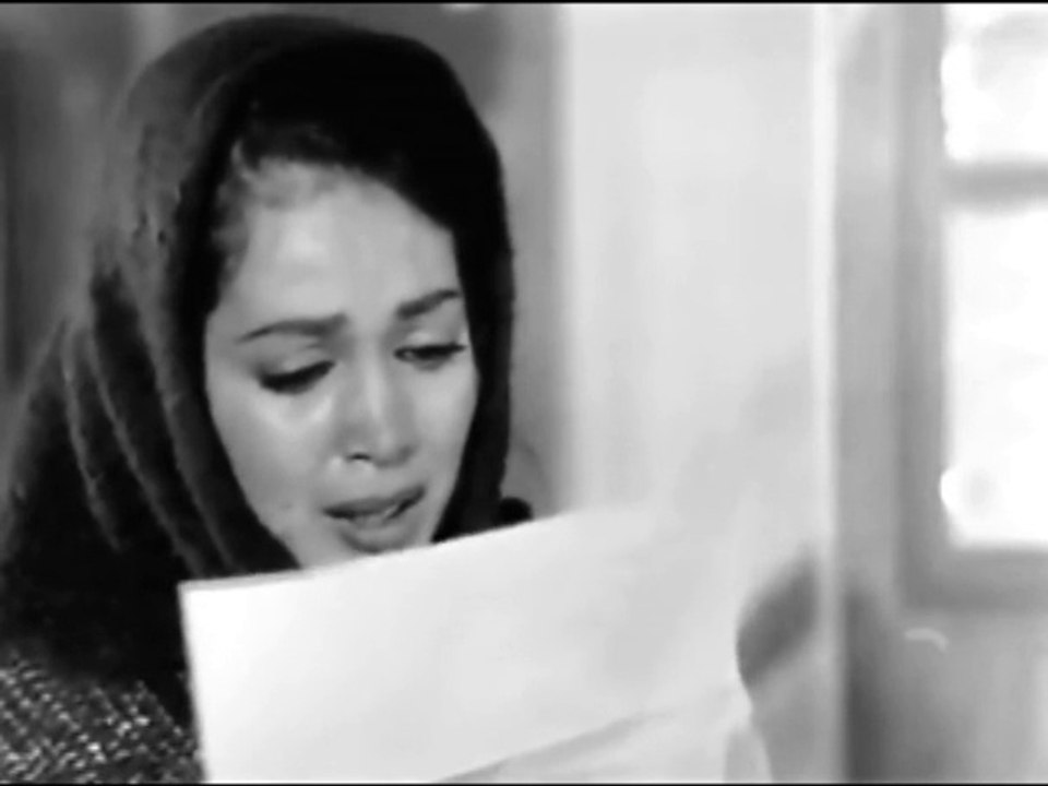 Benden Ayrılsan da Yine Gönlüm Sendedir - Zeki Müren (Türkan Şoray & Cüneyt Arkın)