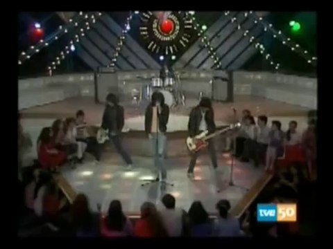 The Ramones - Rock n Roll High School